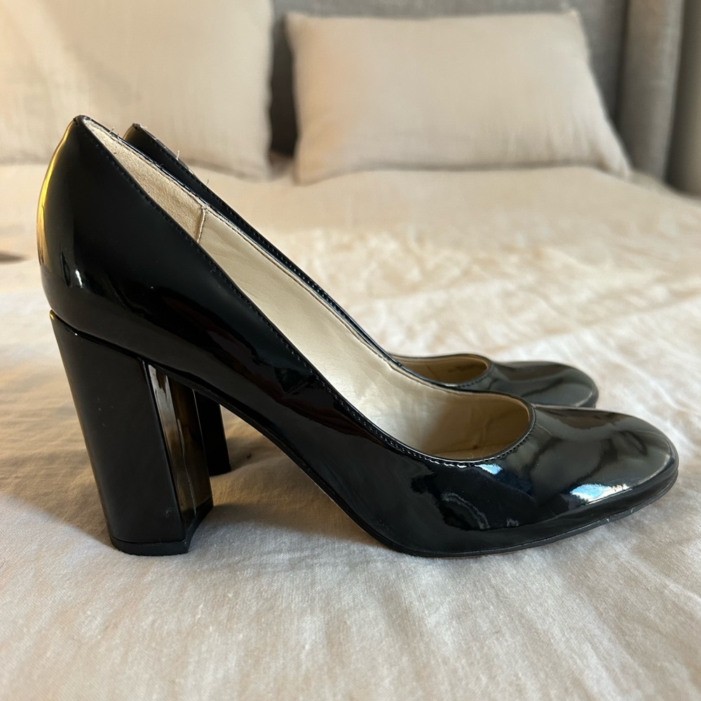 Marc Fisher patent leather heels